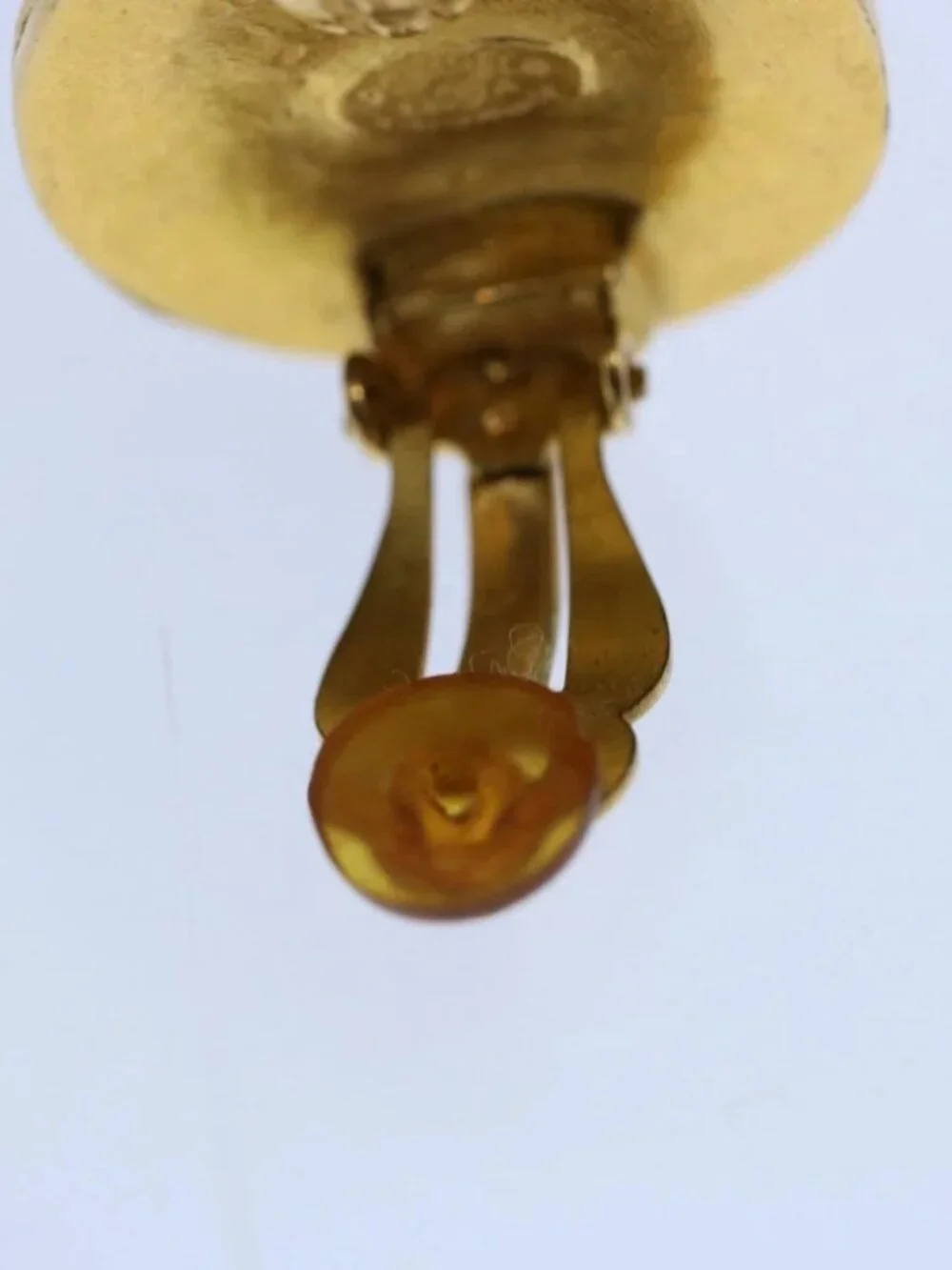 CHANEL Earring Gold Tone CC Auth ep2559